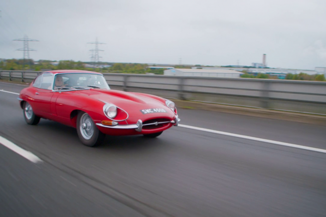 Camera Tracking car to car shoot of Jaguar E-type